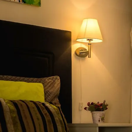 Apartamento Art With Garage Praga