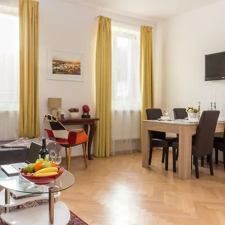 Art With Garage Apartamento Praga